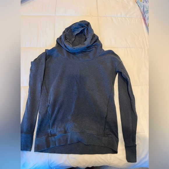 Lululemon cowl neck sweatshirt size 6 - Picture 1 of 8